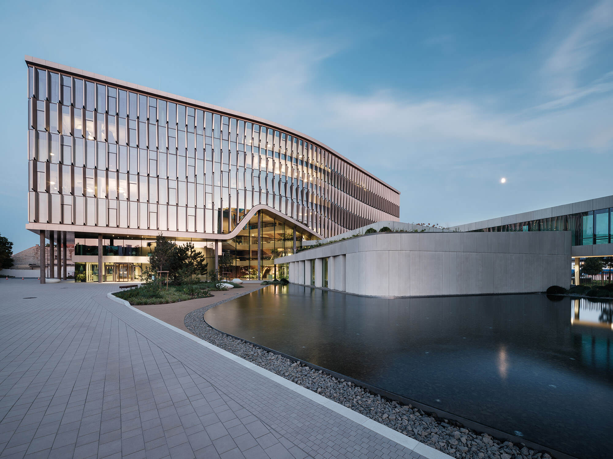 Richter Gedeon Headquarters, Zoboki Design & Architecture