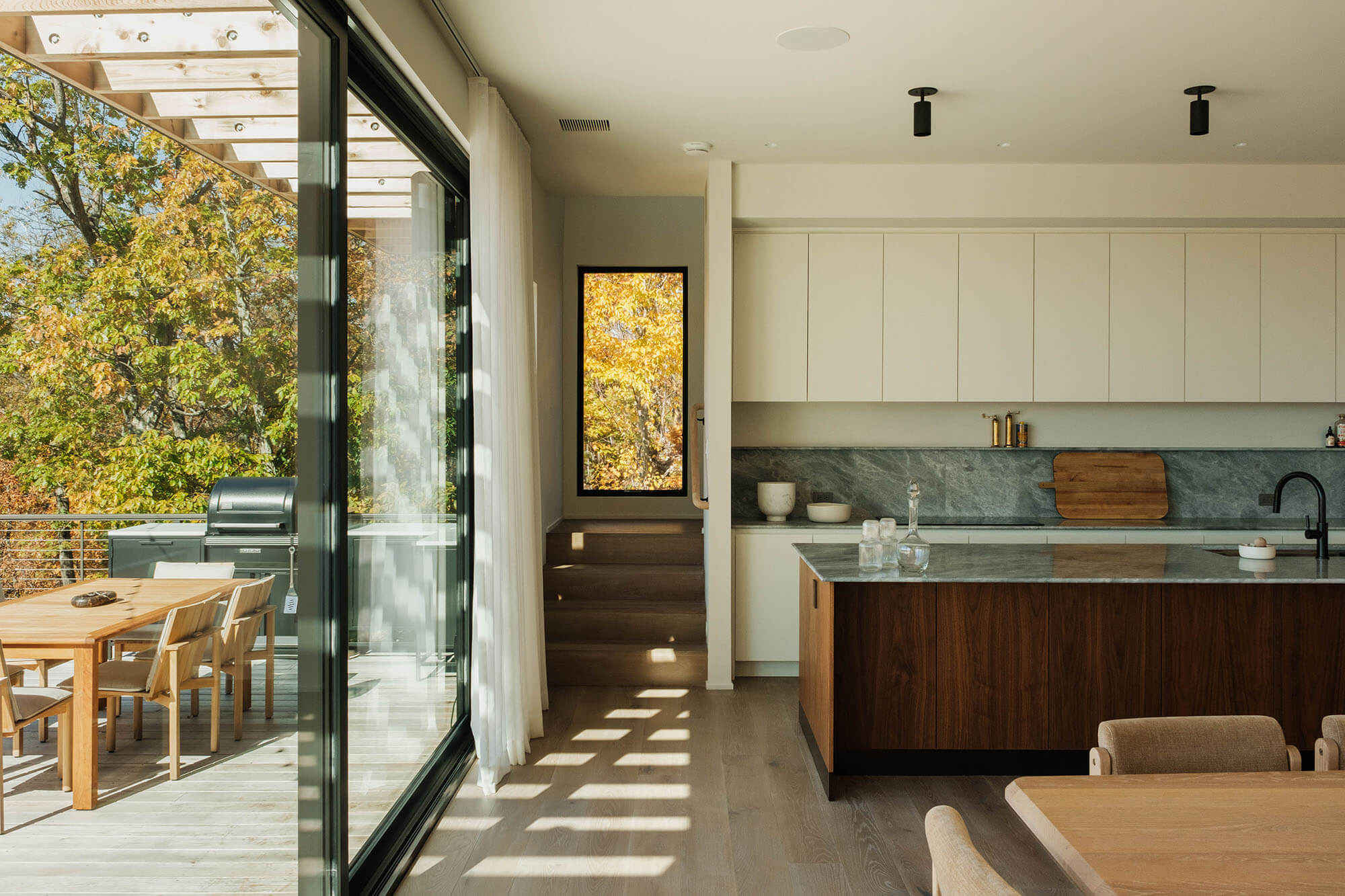 Twisted Ridge, USA, The Up Studio, theupstudio.com, Photos: ©Julian Bracero, ©Noah Kalina