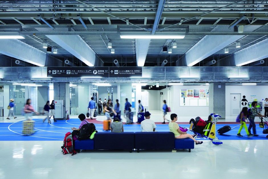 Passenger Terminal Building No.3 Narita Airport, Photo: Kenta Hasegawa